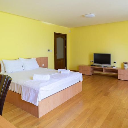 Central Flat With Monster Living Room Varna Exteriér fotografie