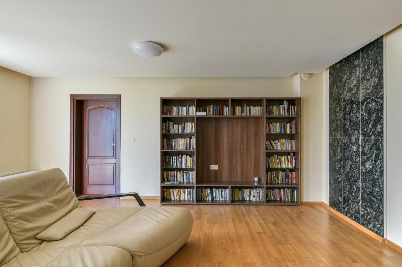 Central Flat With Monster Living Room Varna Exteriér fotografie